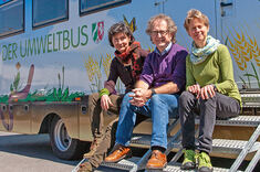 Das LUMBRICUS-Team: (von links) Regina von Oldenburg, Ottmar Hartwig, Stefanie Horn, Foto: NUA NRW